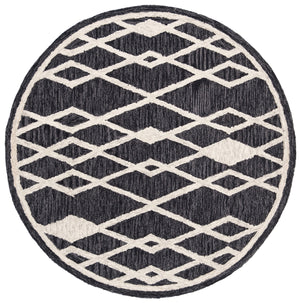 Safavieh Micro Loop MLP157 Tufted Rug