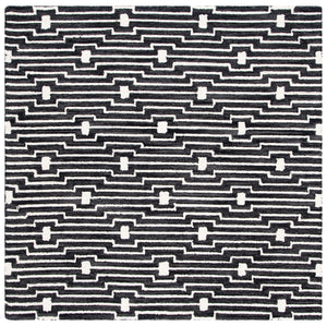 Safavieh Micro-Loop 166 Hand Tufted 80% Wool and 20% Cotton Contemporary Rug MLP166H-5SQ