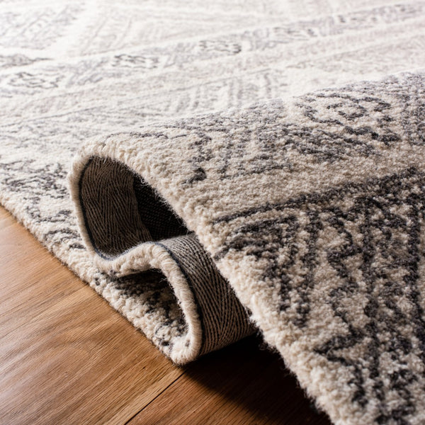 Safavieh Micro Loop MLP206 Hand Tufted Rug