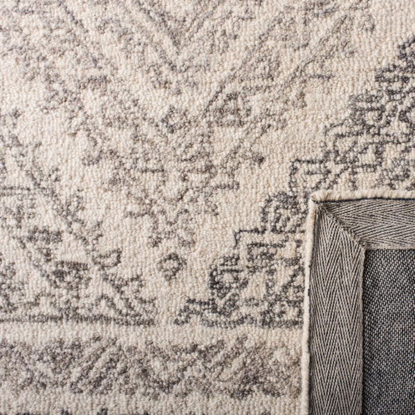 Safavieh Micro Loop MLP206 Hand Tufted Rug