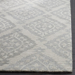 Safavieh Micro Loop MLP210 Rug