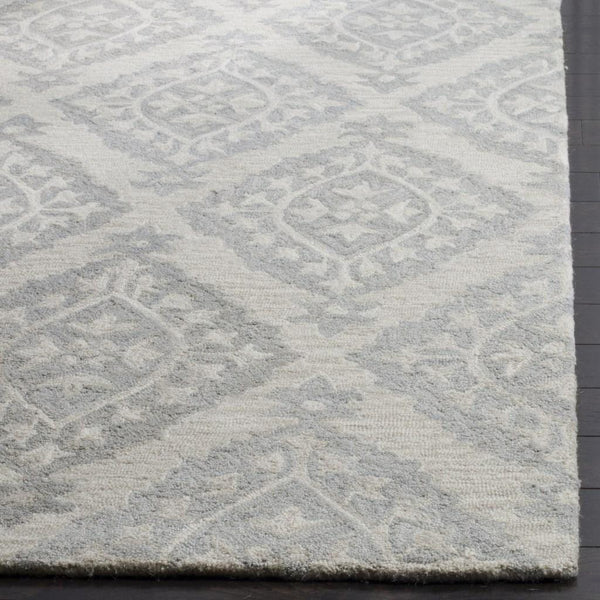 Safavieh Micro Loop MLP210 Rug