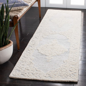 Safavieh Micro-Loop 275 Hand Tufted Pile Content: 100% Wool | Overcall Content: 80% Wool 20% Cotton Rug MLP275A-8