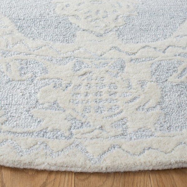 Safavieh Micro-Loop 275 Hand Tufted Pile Content: 100% Wool | Overcall Content: 80% Wool 20% Cotton Rug MLP275A-8