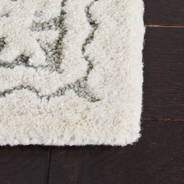 Safavieh Micro-Loop 275 Hand Tufted Pile Content: 100% Wool | Overcall Content: 80% Wool 20% Cotton Rug MLP275F-8