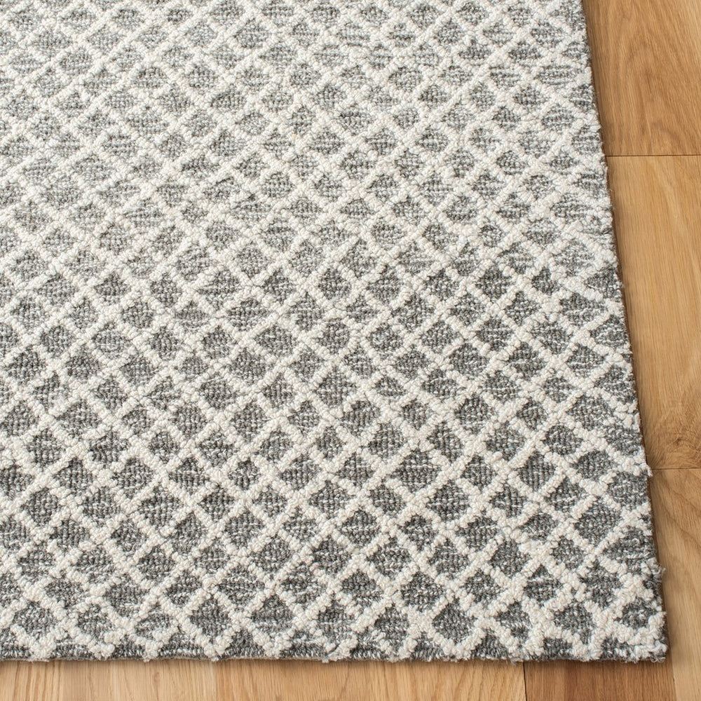 Micro-Loop 353  Hand Tufted 100% Wool Pile Rug Grey / Ivory