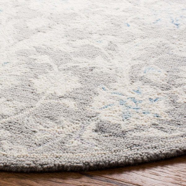 Safavieh Micro MLP506 Hand Tufted Rug