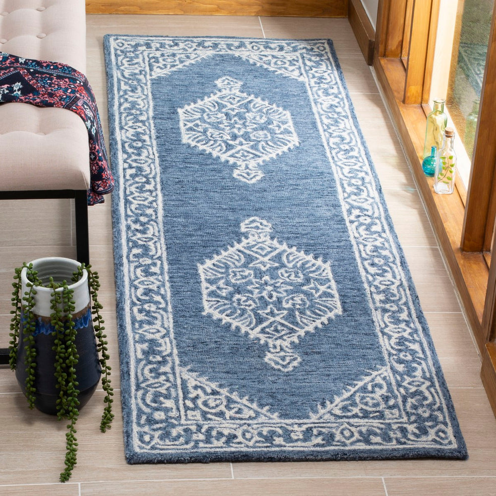 Safavieh Micro Loop MLP605 Hand Tufted Rug