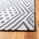 Safavieh Micro-Loop 611 Hand Tufted 80% Wool and 20% Cotton Contemporary Rug MLP611M-24