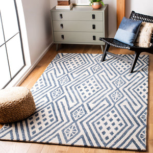 Safavieh Micro-Loop 611 Hand Tufted 80% Wool and 20% Cotton Contemporary Rug MLP611M-24