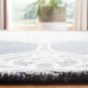 Safavieh Micro-Loop 620 Hand Tufted Wool Bohemian Rug MLP620F-4