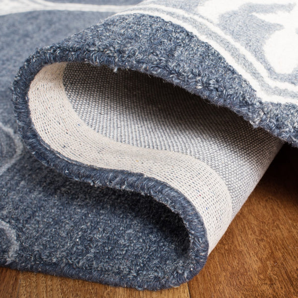 Safavieh Micro Loop MLP620 Hand Tufted Rug