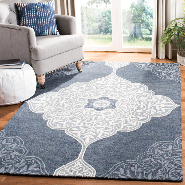 Safavieh Micro Loop MLP620 Hand Tufted Rug