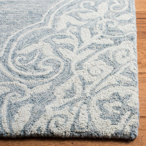 Safavieh Micro Loop MLP620 Hand Tufted Rug
