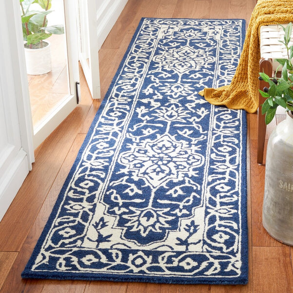 Safavieh Micro-Loop 648 Hand Tufted Wool and Cotton with Latex Contemporary Rug MLP648N-8