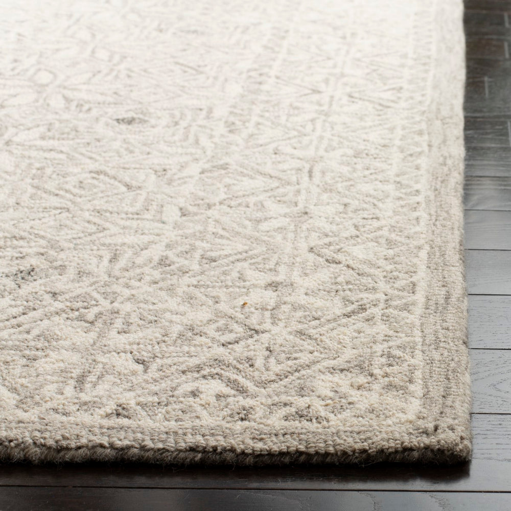 Safavieh Micro Loop MLP802 Tufted Rug