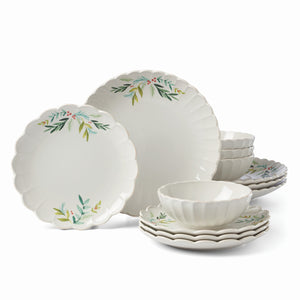 French Perle Scallop Holly 12-Piece Set