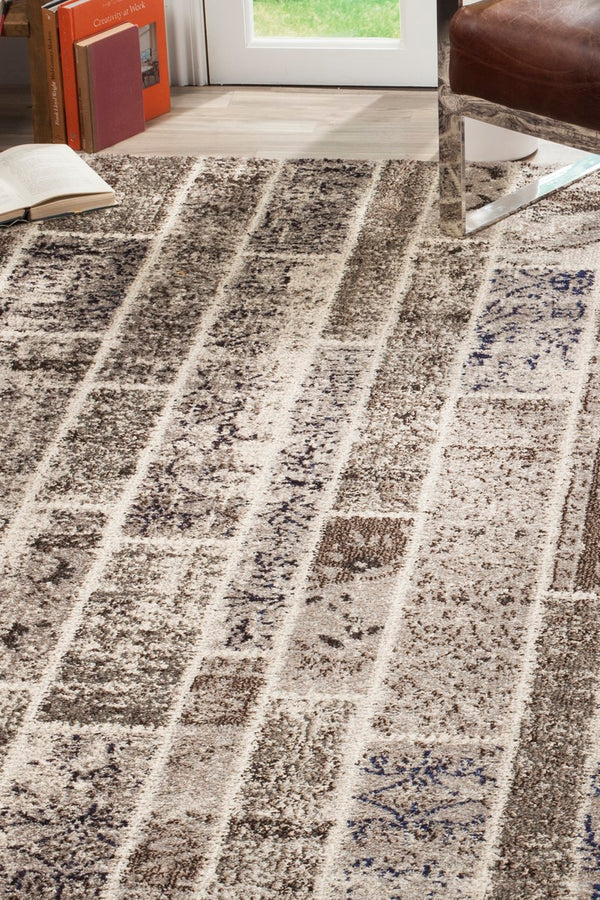 Safavieh Monaco MNC216 Power Loomed Rug