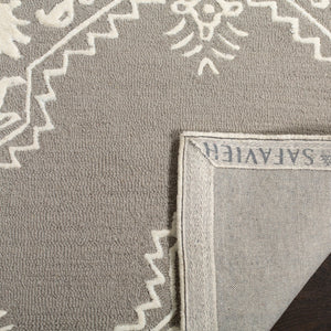 Safavieh Manchester 523 Hand Tufted Wool and Viscose Rug MNH523A-3