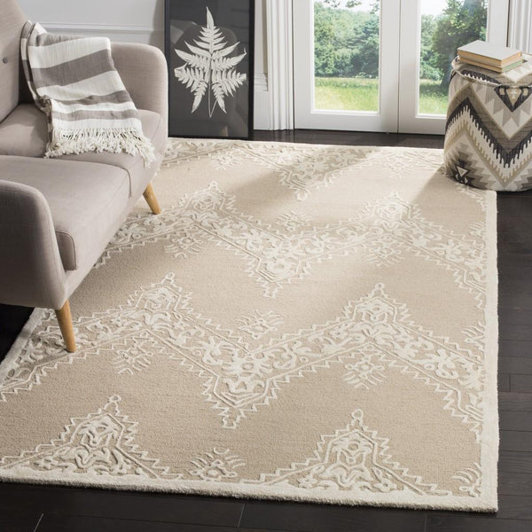 Safavieh Manchester 523 Hand Tufted Wool and Viscose Rug MNH523B-3