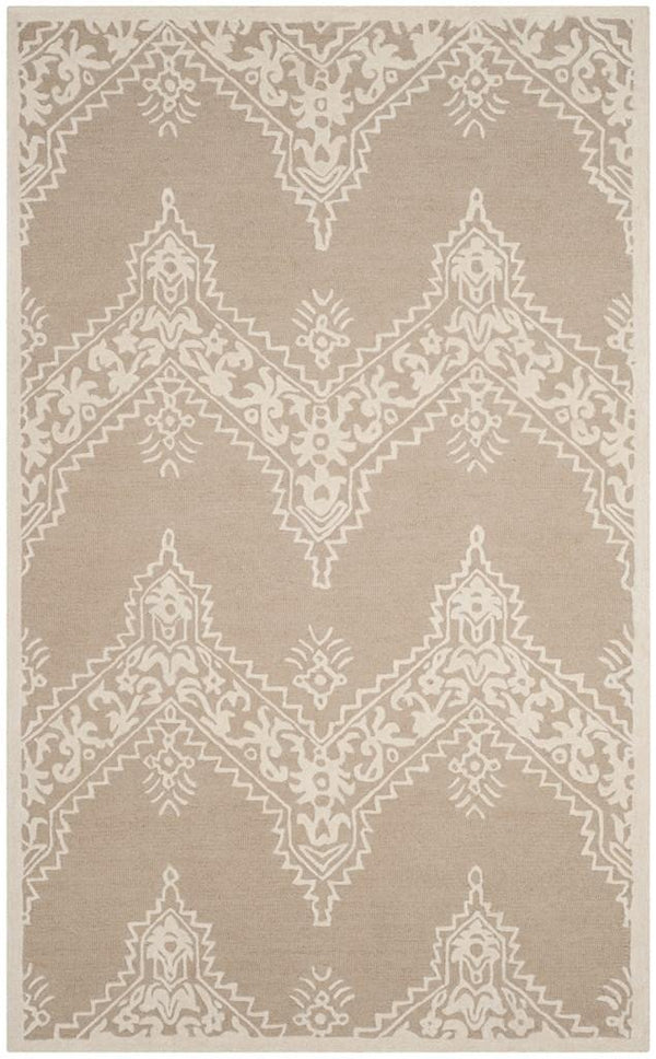 Safavieh Manchester 523 Hand Tufted Wool and Viscose Rug MNH523B-3