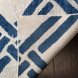 Safavieh Moroccan MOR551 Hand Knotted Rug