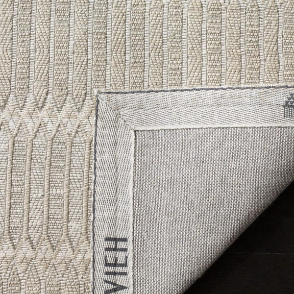 Safavieh Marbella 124 Hand Loomed Bamboo and Viscose Contemporary Rug MRB124B-28