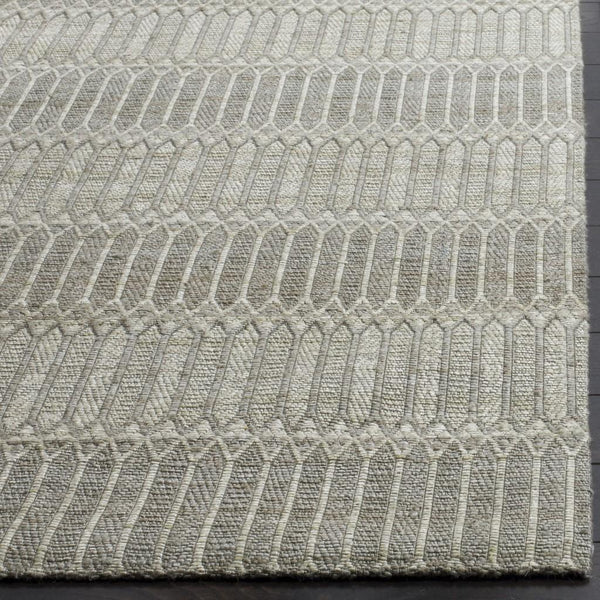 Safavieh Marbella 124 Hand Loomed Bamboo and Viscose Contemporary Rug MRB124E-3