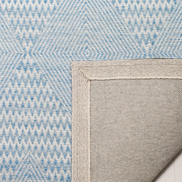 Safavieh Marbella MRB304 Hand Loomed Rug