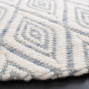 Safavieh Marbella 308 Hand Woven 100% Wool Pile Rug Blue / Ivory MRB308M-4