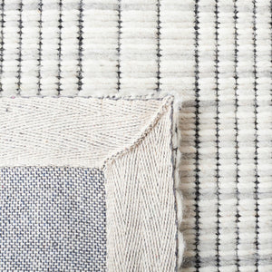 Safavieh Marbella 309 Hand Woven 100% Wool Pile Rug Light Grey / Beige MRB309F-4