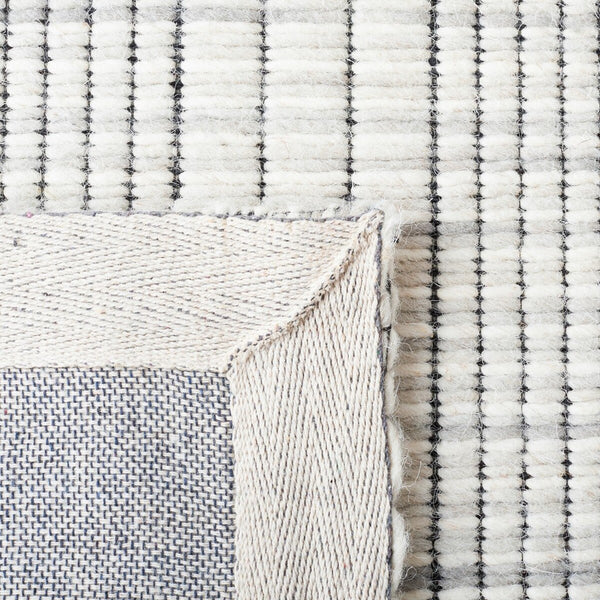 Safavieh Marbella 309 Hand Woven 100% Wool Pile Rug Light Grey / Beige MRB309F-4