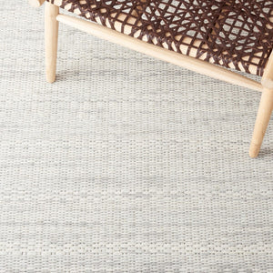 Safavieh Marbella 311 Hand Woven 100% Wool Pile Rug Light Grey MRB311G-4