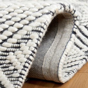 Safavieh Marbella 451 Hand Loomed Wool and Cotton with Latex Contemporary Rug MRB451A-8