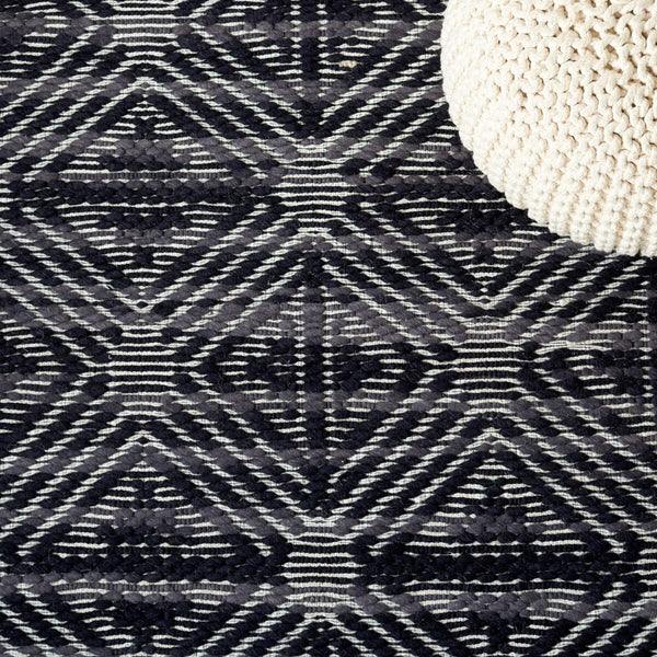 Safavieh Marbella 451 Hand Loomed Wool and Cotton with Latex Contemporary Rug MRB451Z-8