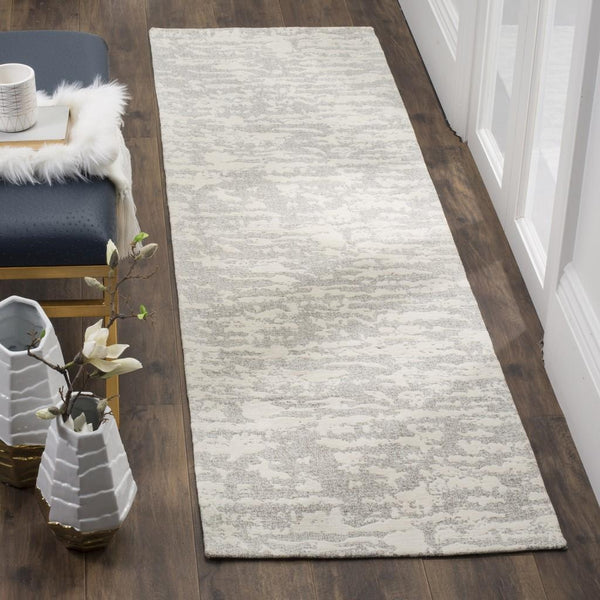 Safavieh Marbella 631 Hand Loomed 83% Polyester/14% Cotton/and 3% Rayon Contemporary Rug MRB631A-28