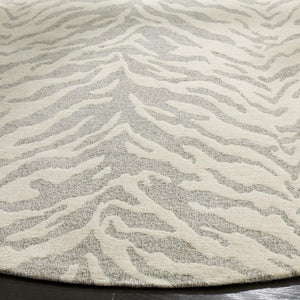 Safavieh Marbella MRB632 Rug