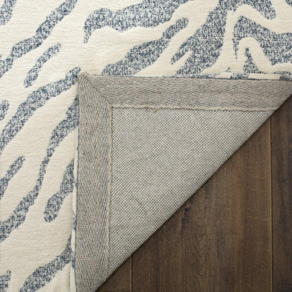 Safavieh Marbella 632 Hand Loomed Polyester Chenille Contemporary Rug MRB632C-28