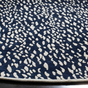 Safavieh Marbella 657 Hand Loomed 83% Polyester/14% Cotton/and 3% Rayon Contemporary Rug MRB657B-28