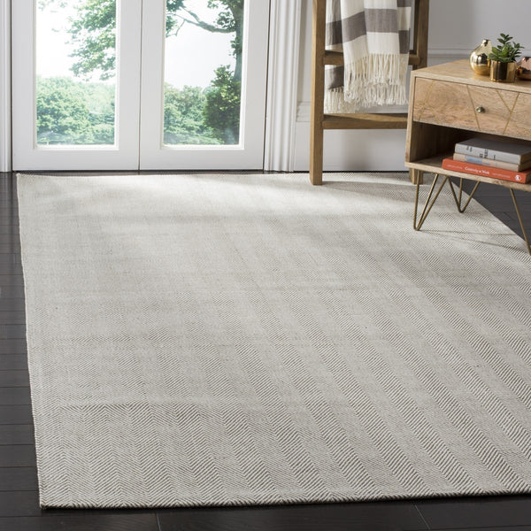 Safavieh Marbella 721 Hand Loomed 50% WOOL 50% VISCOSE Contemporary Rug MRB721A-28