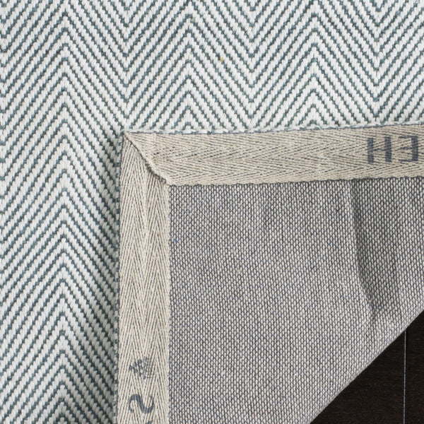 Safavieh Marbella 721 Hand Loomed 50% WOOL 50% VISCOSE Contemporary Rug MRB721B-28