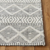 Safavieh Marbella 751 Flat Weave Overall: 80% Wool, 20% Cotton/ Pile Content: 100% Wool Rug X22X MRB751A-8