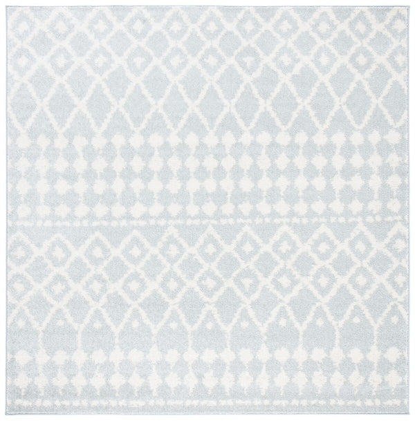 Mercer 400 Mercer 414 Bohemian Power Loomed Polypropylene Pile Rug Light Grey / Cream