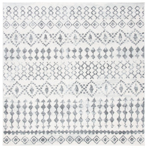 Mercer 400 Mercer 420 Bohemian Power Loomed Polypropylene Pile Rug Ivory / Grey