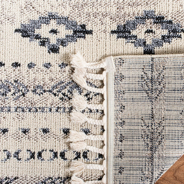 Safavieh Marrakech MRK751 Power Loomed Rug