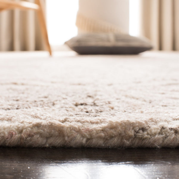 Safavieh Marquee 110 Hand Tufted 90% Wool and 10% Polyester Rug MRQ110B-9