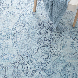 Safavieh Marquee 112 Hand Tufted 90% Recycled Polyester and 10% Wool Transitional Rug MRQ112J-9