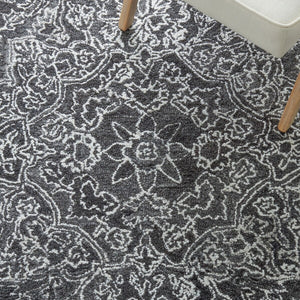 Safavieh Marquee 117 Hand Tufted 90% Recycled Polyester and 10% Wool Transitional Rug MRQ117Z-8