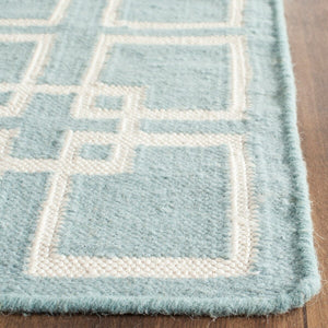 Square Dance Flat Weave Rug - Geometric Wool Dhurrie for Casual and Contemporary Spaces
