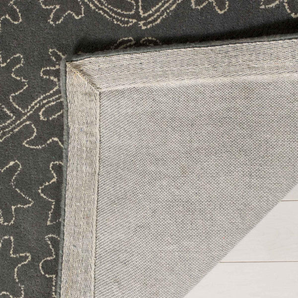 Safavieh Martha MSR3258 Hand Tufted Rug